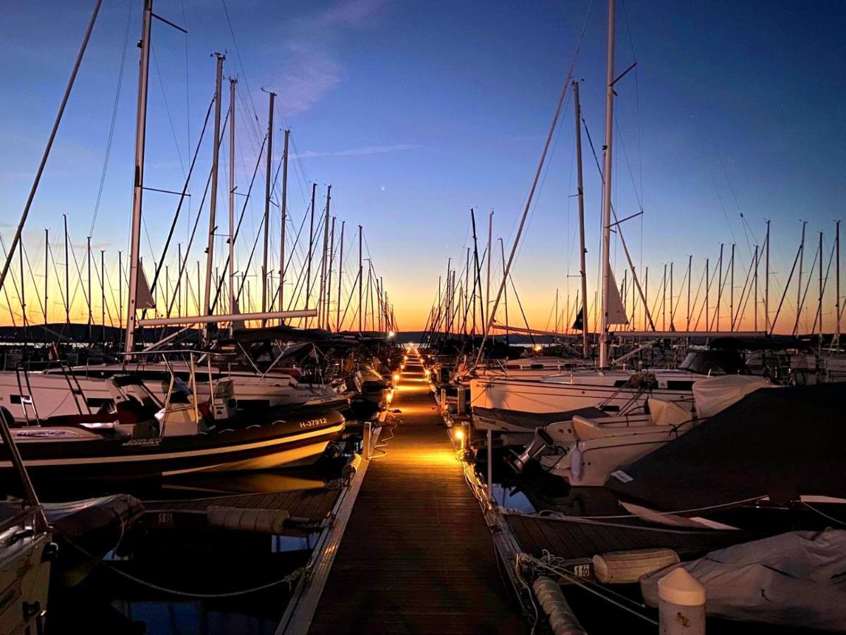 Bl Lakeside Apartman Balatonlelle Dış mekan fotoğraf
